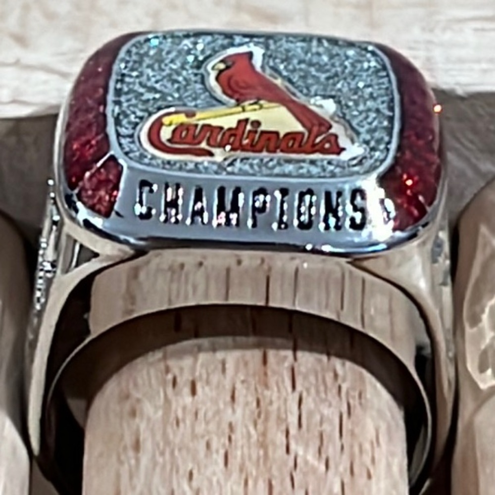 St. Louis Cardinals Commemorative 2011 Champions Ring - Picture 5 of 10